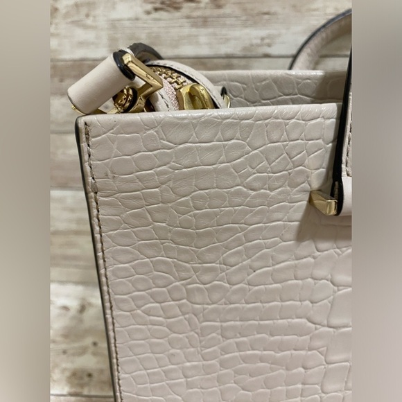 Kate Spade Purse Large Beige Pebbled Leather Crocodile Embossed - Picture 12 of 16